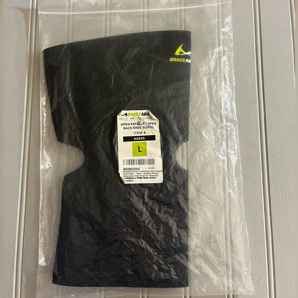 BraceAbility Open Patella Open Back Pull On Knee Sleeve Large Black Sports NWT